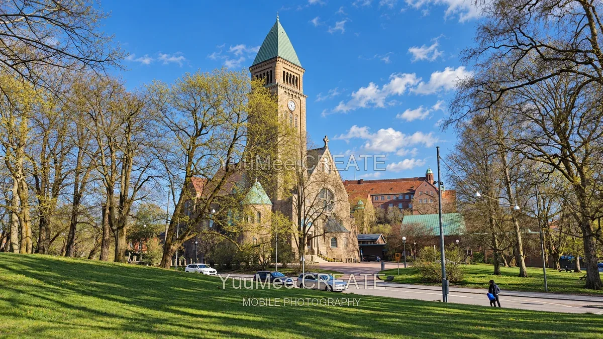 Church and spring park